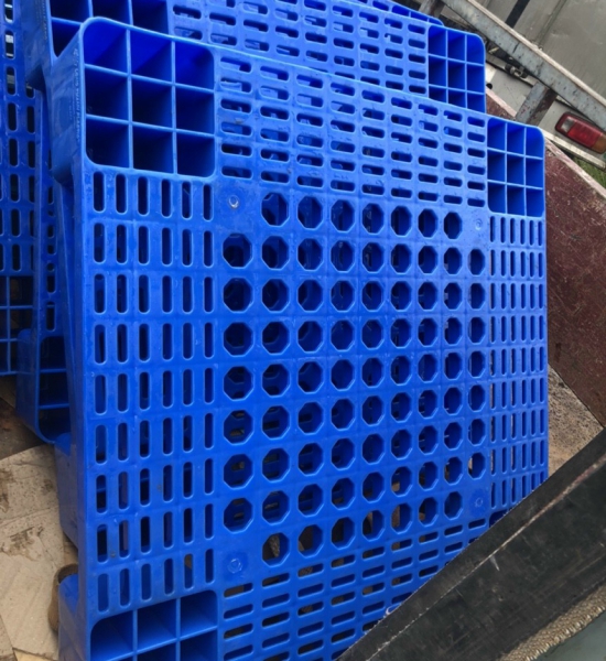 Pallet nhựa tân uyên bình dương